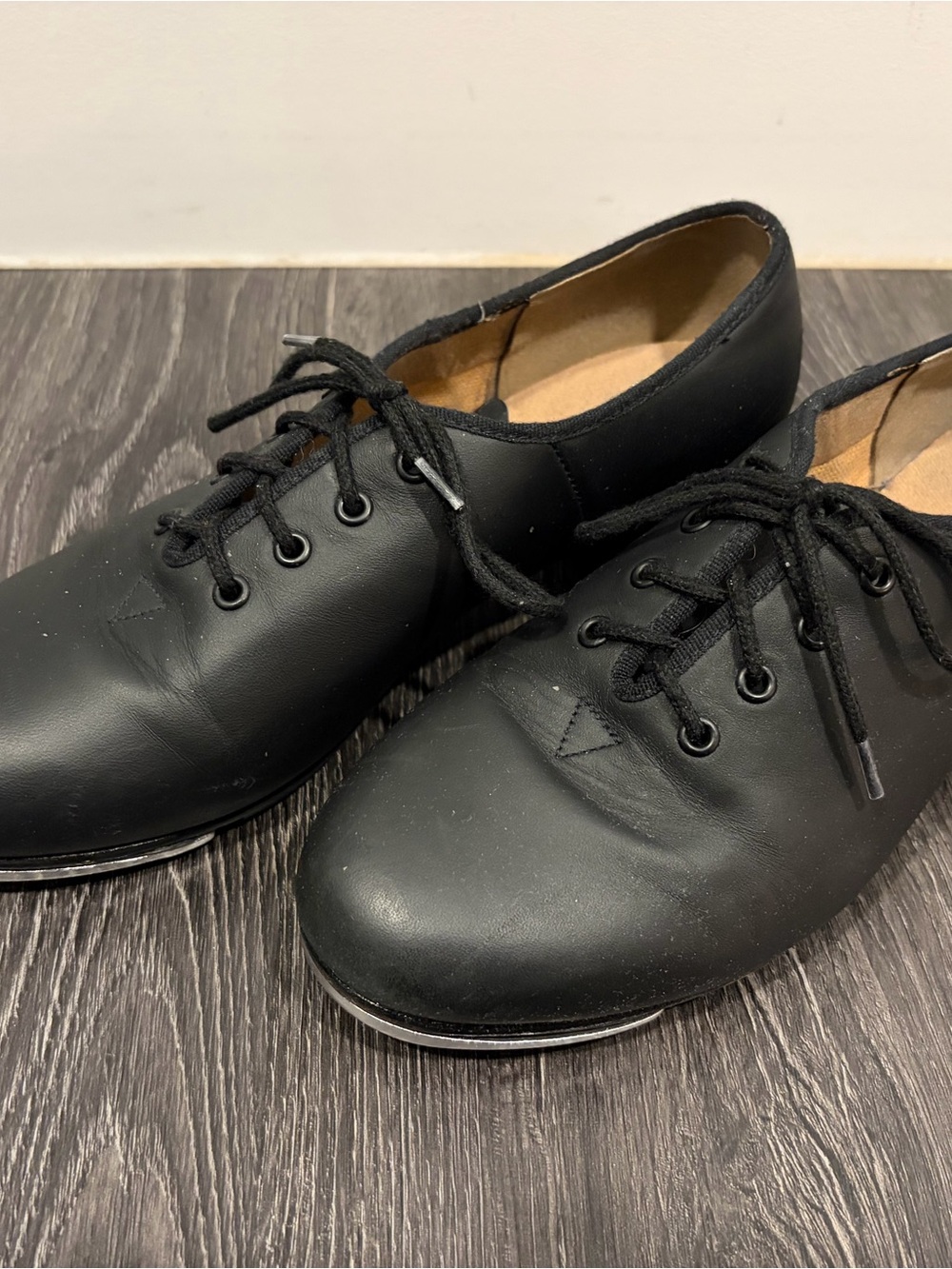 Bloch tap shoes size 5.5